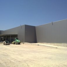 12052009021 230x230 - Επίβλεψη κατασκευής εμπορικής αποθήκης στο Καλοχώρι