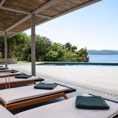 &Alpha;&Nu;&Alpha;&Kappa;&Alpha;&Iota;&Nu;&Iota;&Sigma;&Eta; &Chi;&Alpha;&Lambda;&Kappa;&Iota;&Delta;&Iota;&Kappa;&Eta;